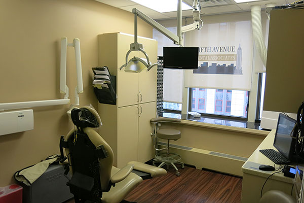 Fifth Avenue Dental - Treatment Room
